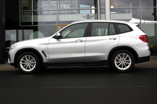 BMW X3 xDrive30e M 215 kW image number 4