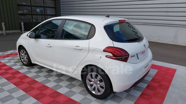 Peugeot 208 PureTech 82 Active 61 kW image number 3