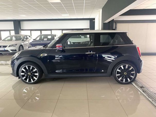 Mini Cooper SE M 135 kW image number 6