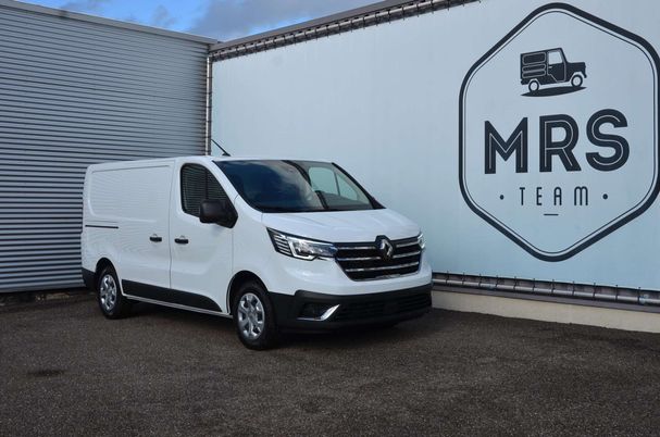 Renault Trafic dCi 110 81 kW image number 1