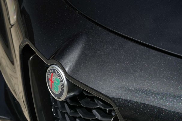 Alfa Romeo Stelvio 2.0 Turbo 206 kW image number 17