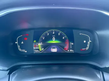 Car image 28