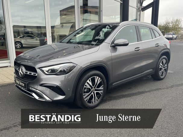 Mercedes-Benz GLA 180 100 kW image number 1