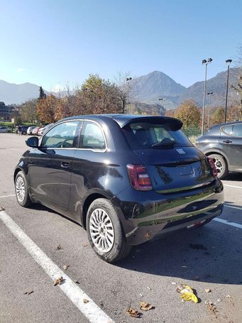 Fiat 500 e Action 70 kW image number 2