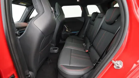 Car image 25