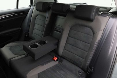 Car image 36