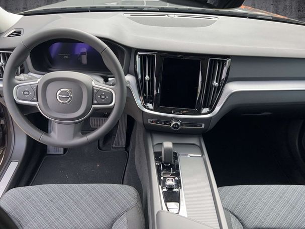 Volvo V60 B4 145 kW image number 11