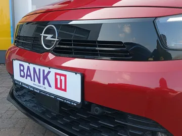 Car image 35