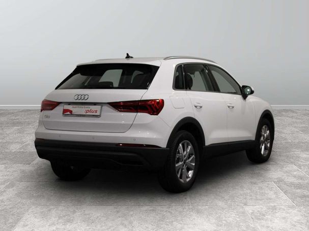 Audi Q3 45 TFSIe S tronic Business 180 kW image number 3