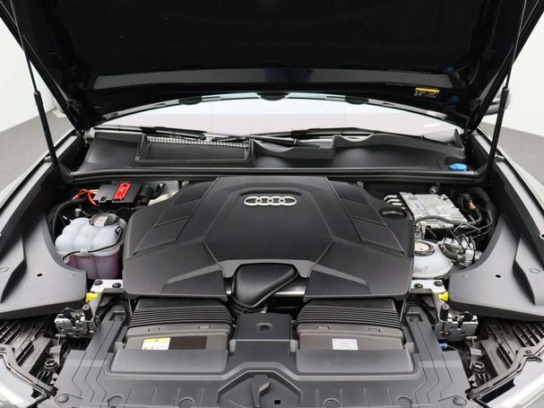 Audi Q8 60 TFSIe quattro 360 kW image number 44