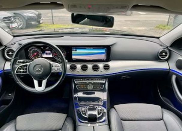 Mercedes-Benz E 220 d T 143 kW image number 12