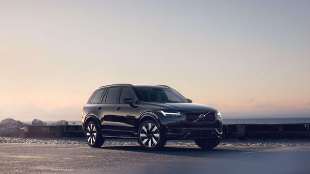 Volvo XC90 Plug-in Hybrid T8 Ultra Dark AWD 335 kW image number 3