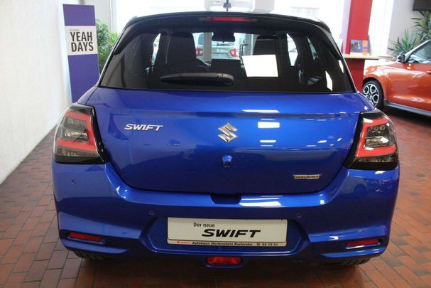 Suzuki Swift 1.2 Hybrid Comfort 61 kW image number 8