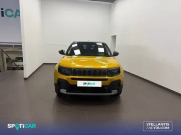 Car image 26