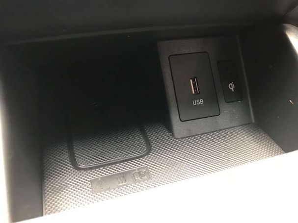 Hyundai Kona 64 kWh 150 kW image number 24