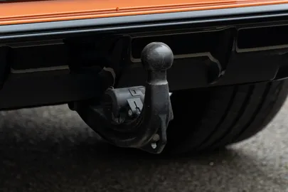 Car image 34