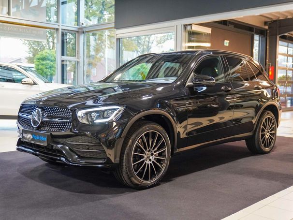 Mercedes-Benz GLC 300 de 225 kW image number 29