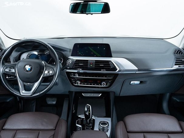 BMW X3 xDrive20i 135 kW image number 7