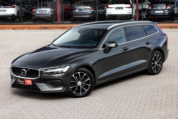 Volvo V60 D3 Geartronic Momentum 110 kW image number 2