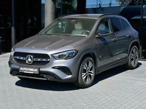 Mercedes-Benz GLA 200 Progressive 120 kW image number 2