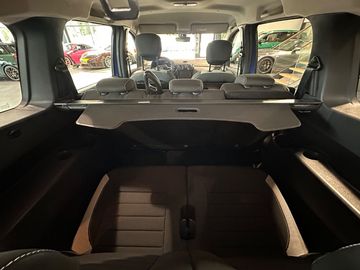 Car image 45