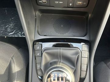 Car image 24