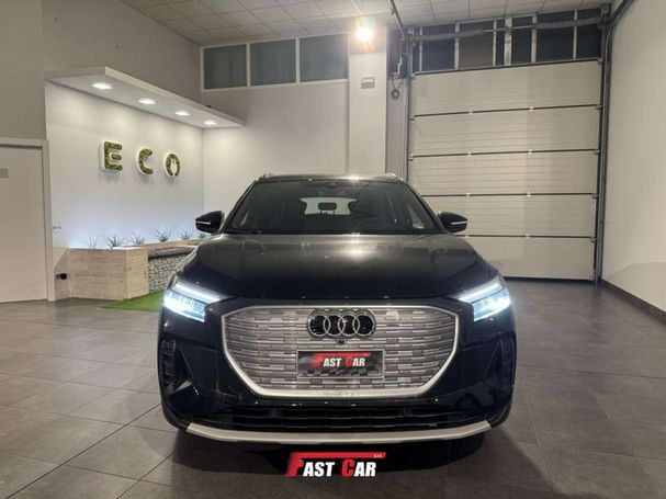 Audi Q4 45 e-tron Advanced Business 210 kW image number 27