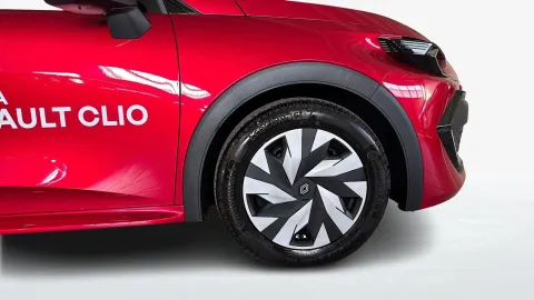 Car image 20