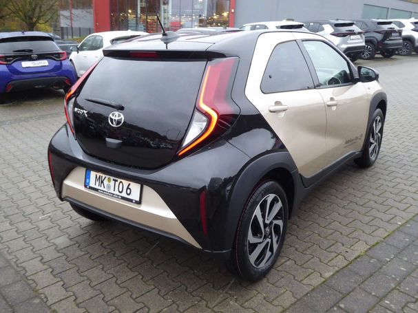 Toyota Aygo X 53 kW image number 4