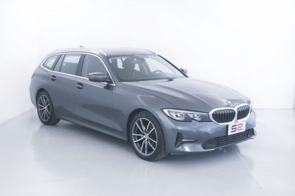 BMW 320d Touring xDrive Advantage 140 kW image number 2