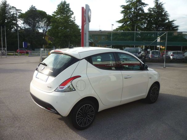 Lancia Ypsilon 51 kW image number 3