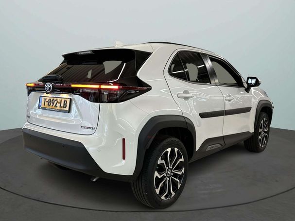 Toyota Yaris Cross 1.5 Hybrid 85 kW image number 2