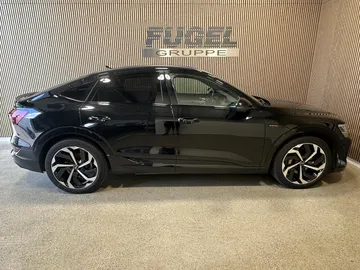 Car image 36