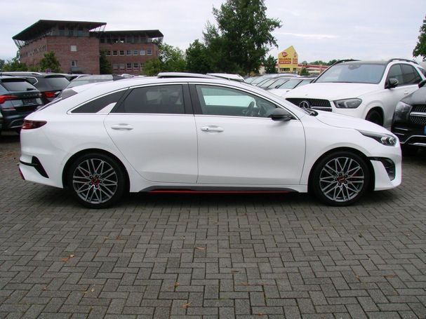 Kia ProCeed GT 150 kW image number 3