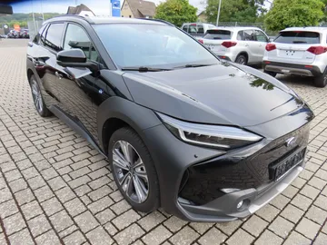 Car image 2