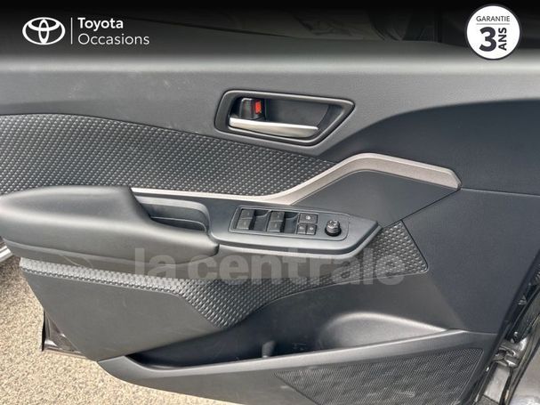 Toyota C-HR 1.8 Hybrid Dynamic 90 kW image number 19