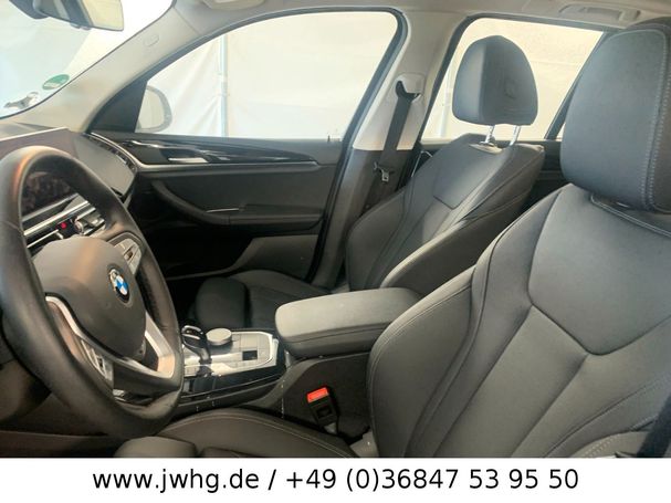 BMW X3 xDrive 140 kW image number 11