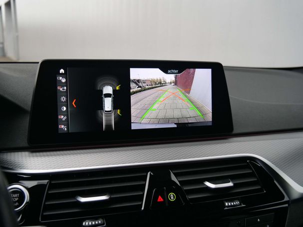 BMW 530i Touring 185 kW image number 6