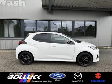 Car image 4
