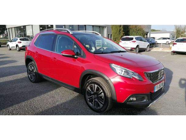 Peugeot 2008 BlueHDi 100 Allure 73 kW image number 18