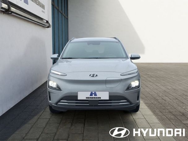 Hyundai Kona EV 100 kW image number 7