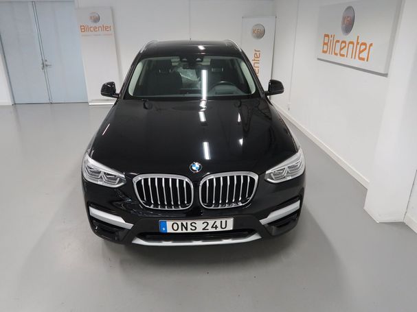 BMW X3 xDrive30e 216 kW image number 11