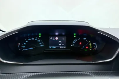 Car image 33