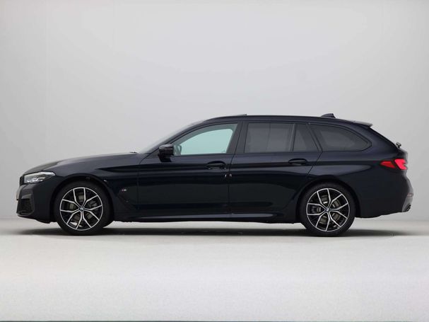 BMW 520i Touring 135 kW image number 12