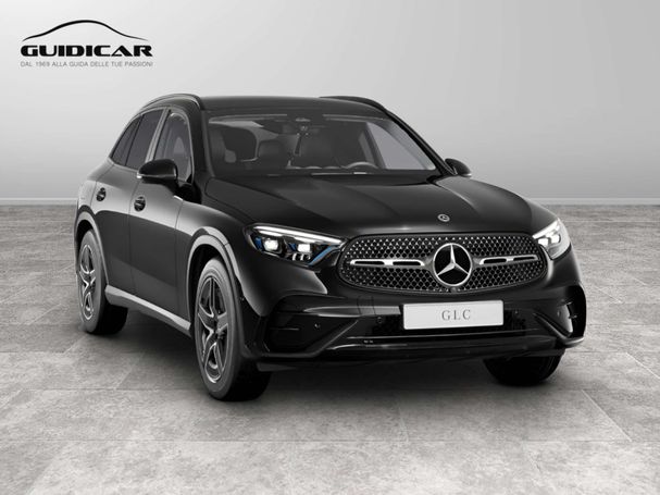 Mercedes-Benz GLC 300 198 kW image number 2