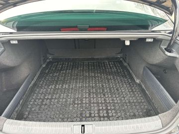 Car image 41