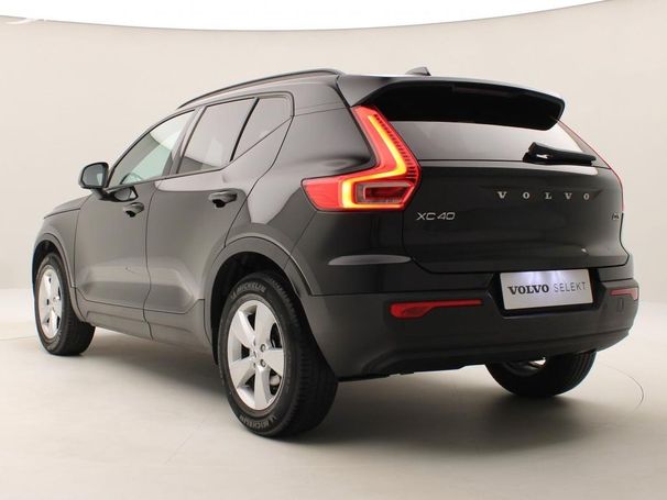 Volvo XC40 D3 Momentum 110 kW image number 10