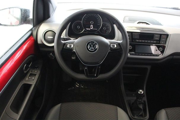 Volkswagen up! 1.0 Active 48 kW image number 4