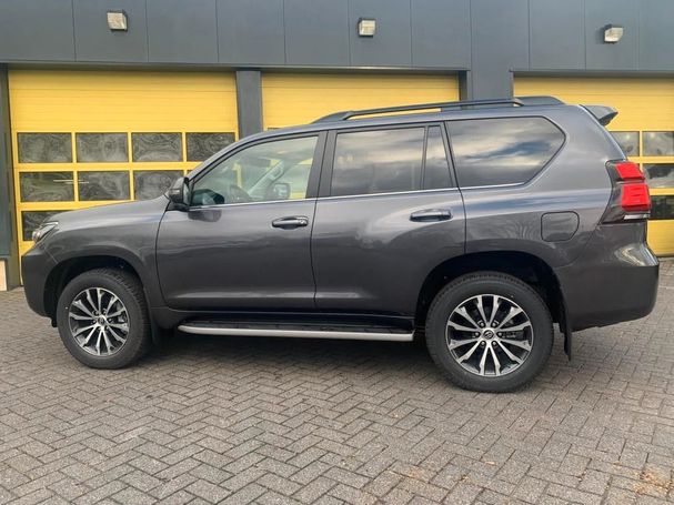 Toyota Land Cruiser 2.8 150 kW image number 5