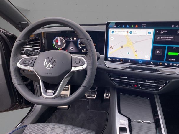 Volkswagen Passat Variant 1.5 eHybrid R-Line DSG 200 kW image number 10